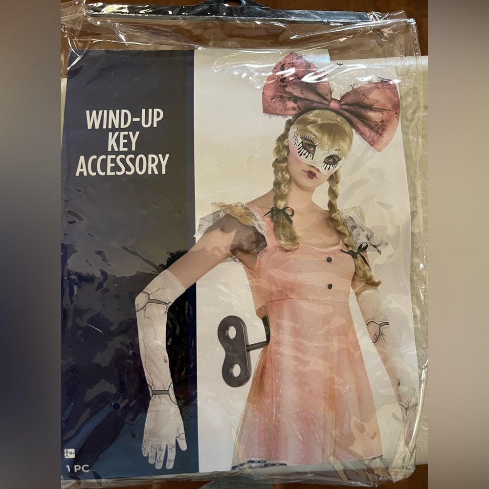 Wind-Up Doll key accessory
